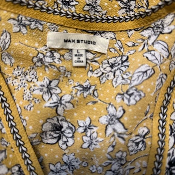 MAX STUDIO pop over top - Picture 3 of 4